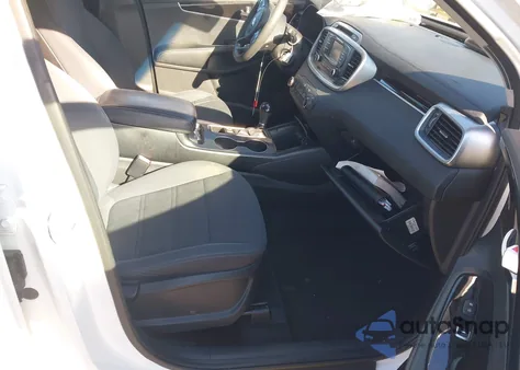 2016 Kia Sorento 2.4L Lx z USA, uszkodzony, nr VIN 5XYPG4A32GG058755